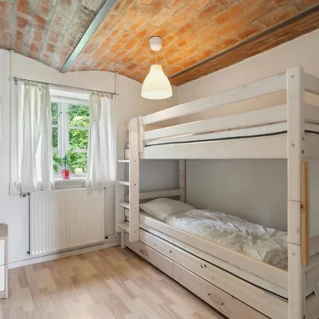 2 Bedroom Pet Friendly In Ringkbing *